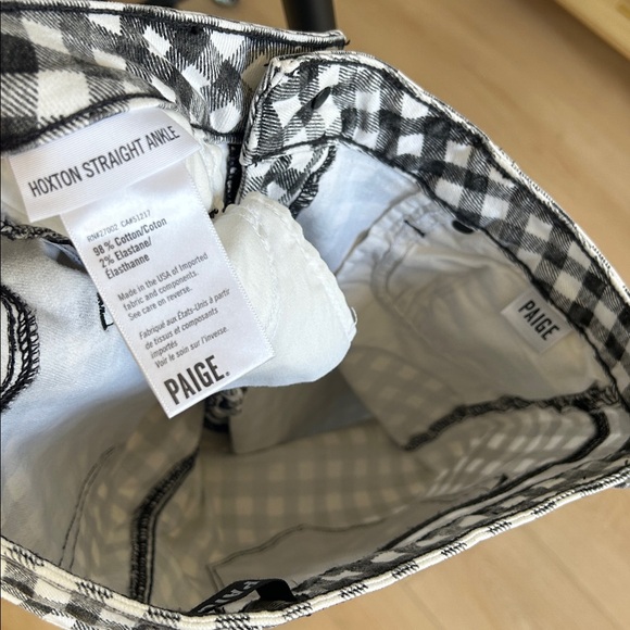 PAIGE Hoxton Straight Ankle. Size 28. 28” inseam. Stretch. - Picture 7 of 7